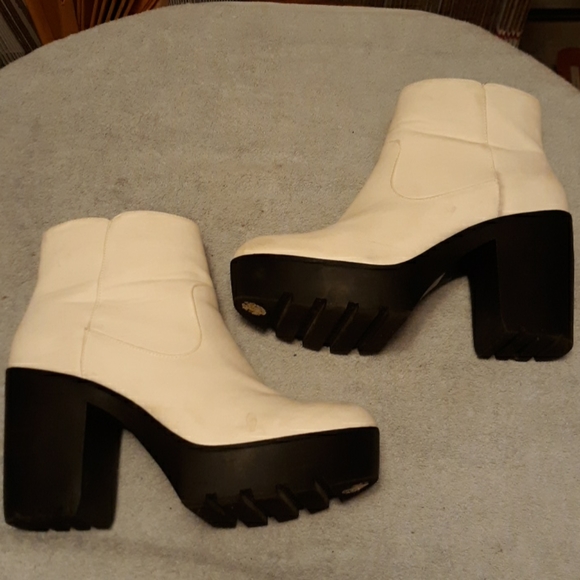 new look white ankle boots